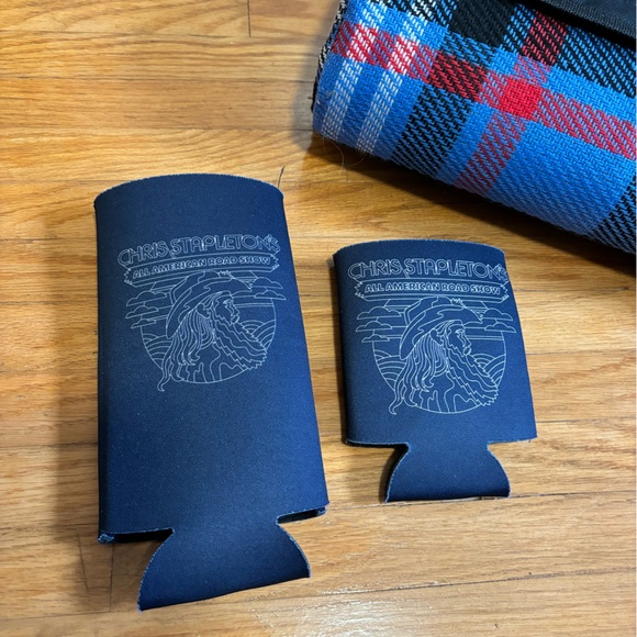 Limited Edition Chris Stapleton Picnic Blanket and Beer Cozies - Picture 3 of 9
